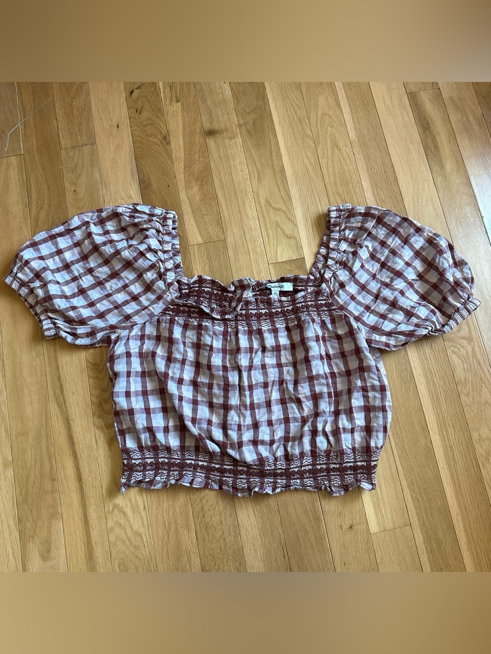 Smocked Gingham Puff-Sleeve Crop Top - burgundy and pink